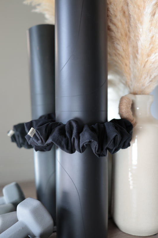 Classic Black | Yoga Mat Scrunchie