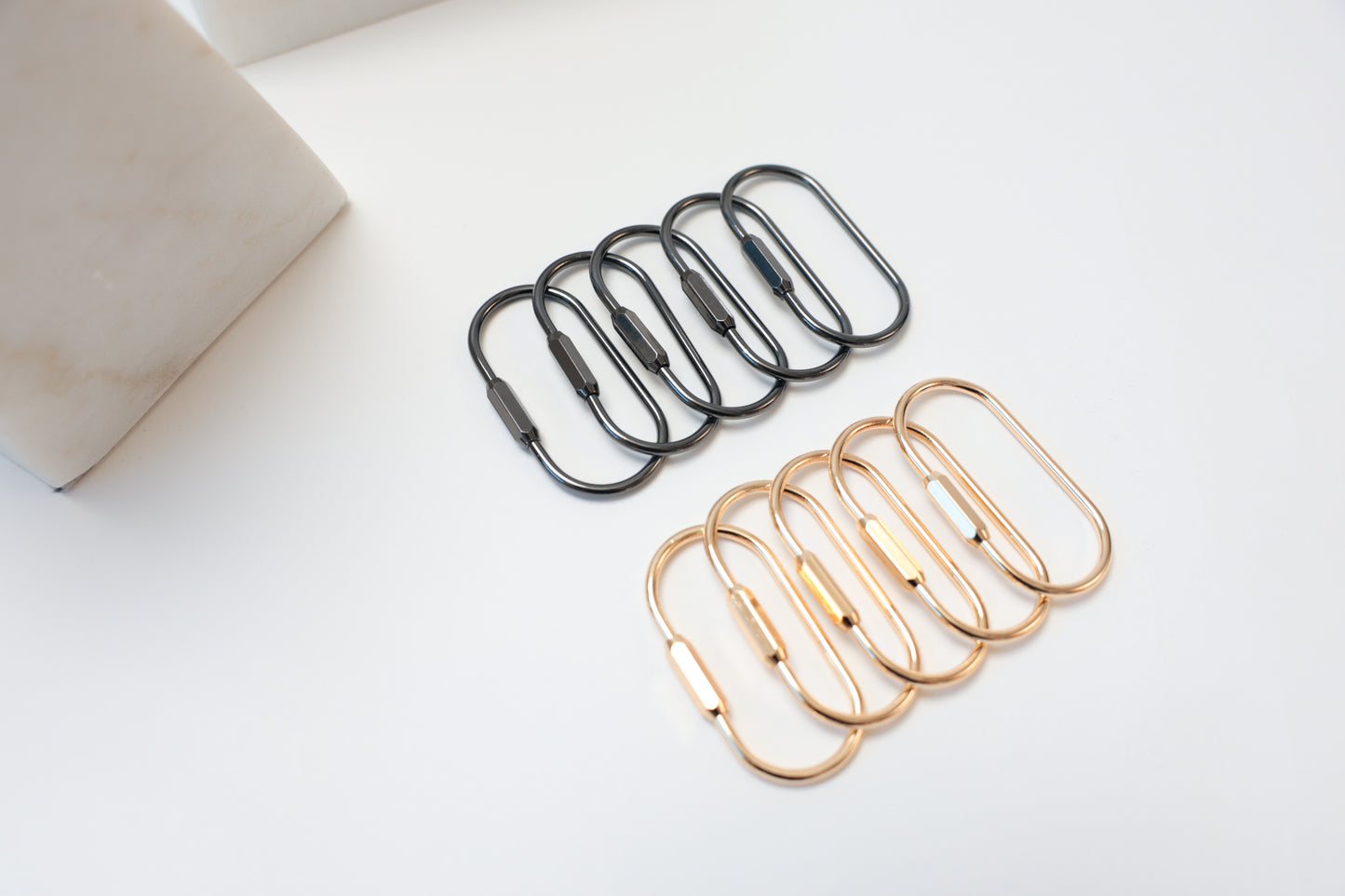 Bundle of 10 Carabiners for Bag Tag Key Fob Accessories Making